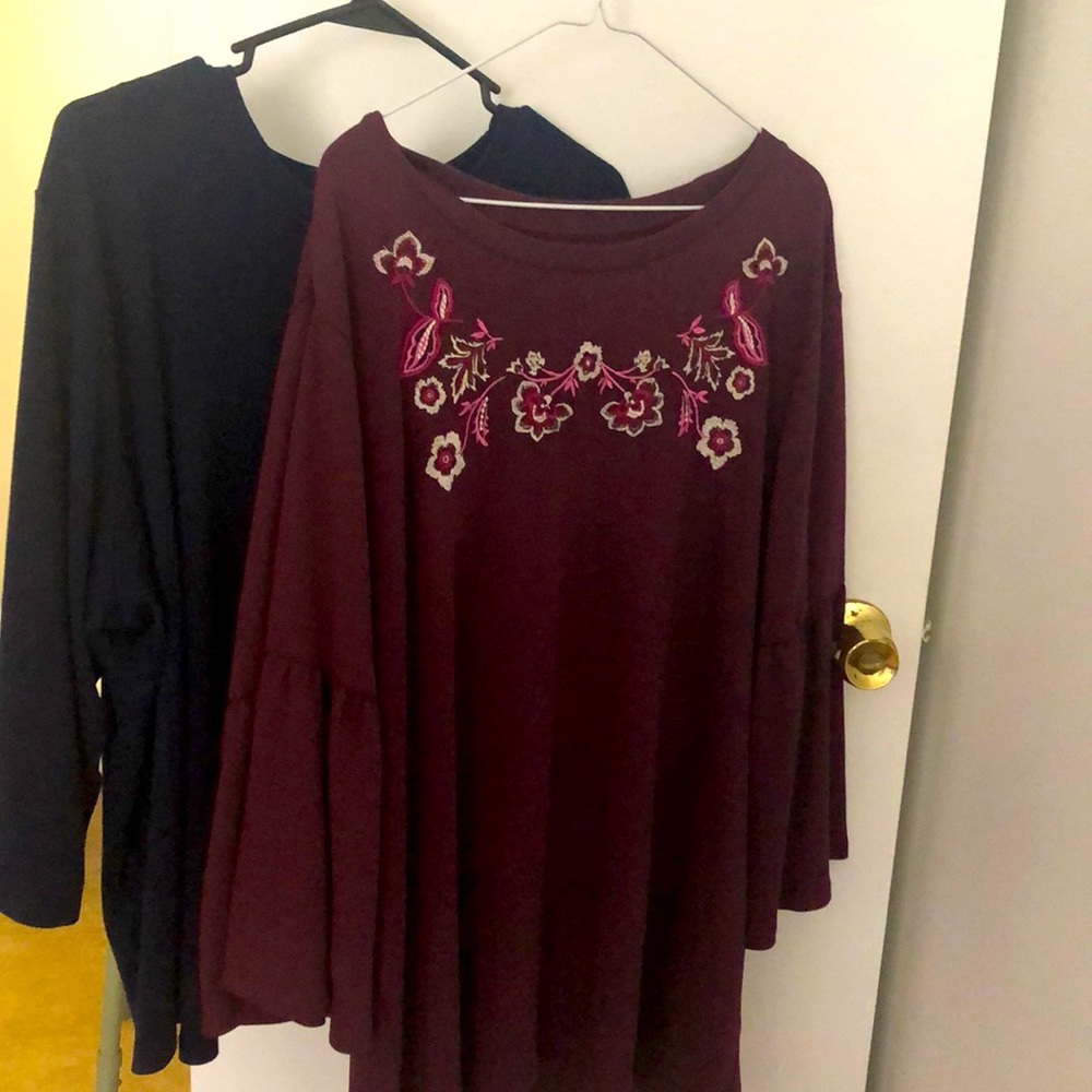 These crew neck sweaters they are a size 3x